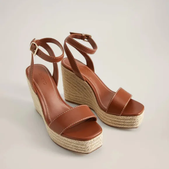 🔥Last 1🔥 Mango Wedge buckle sandals - Picture 3 of 6